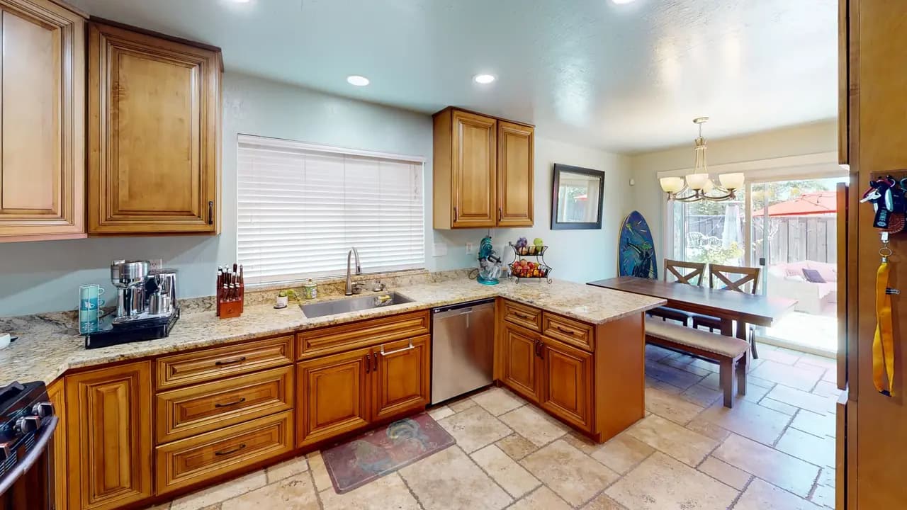 1400 Wildcat Way, photo 3