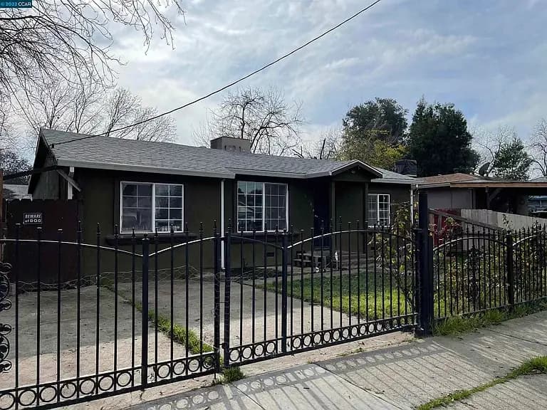 2604 W Acacia St, photo 1