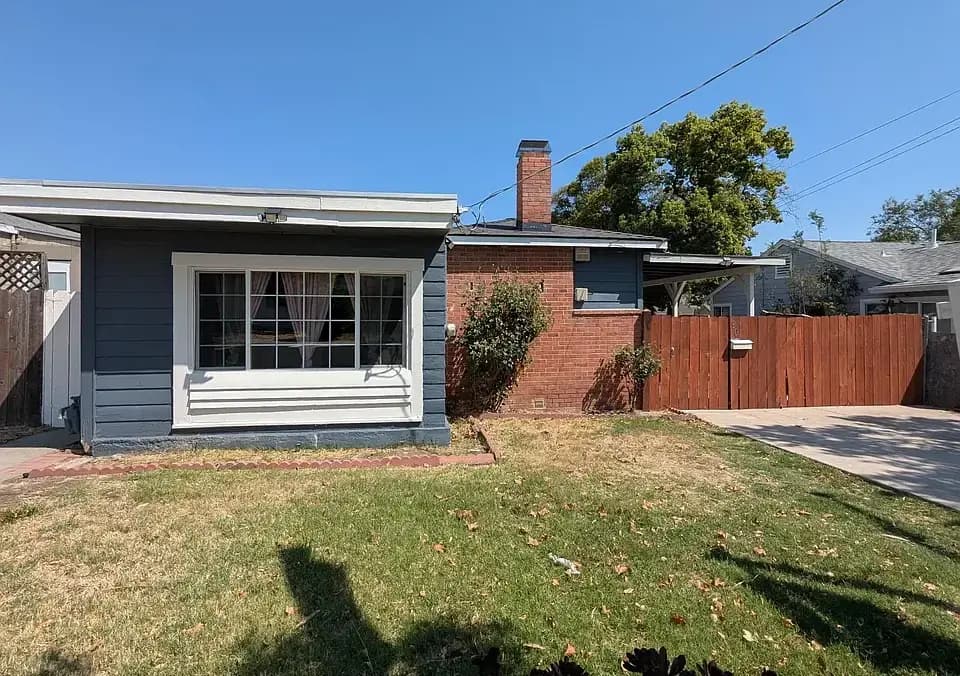 90 Linscheid Dr, photo 1