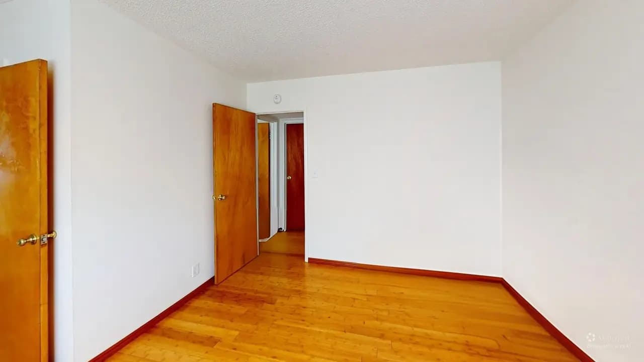 148 Princeton Ave, photo 5