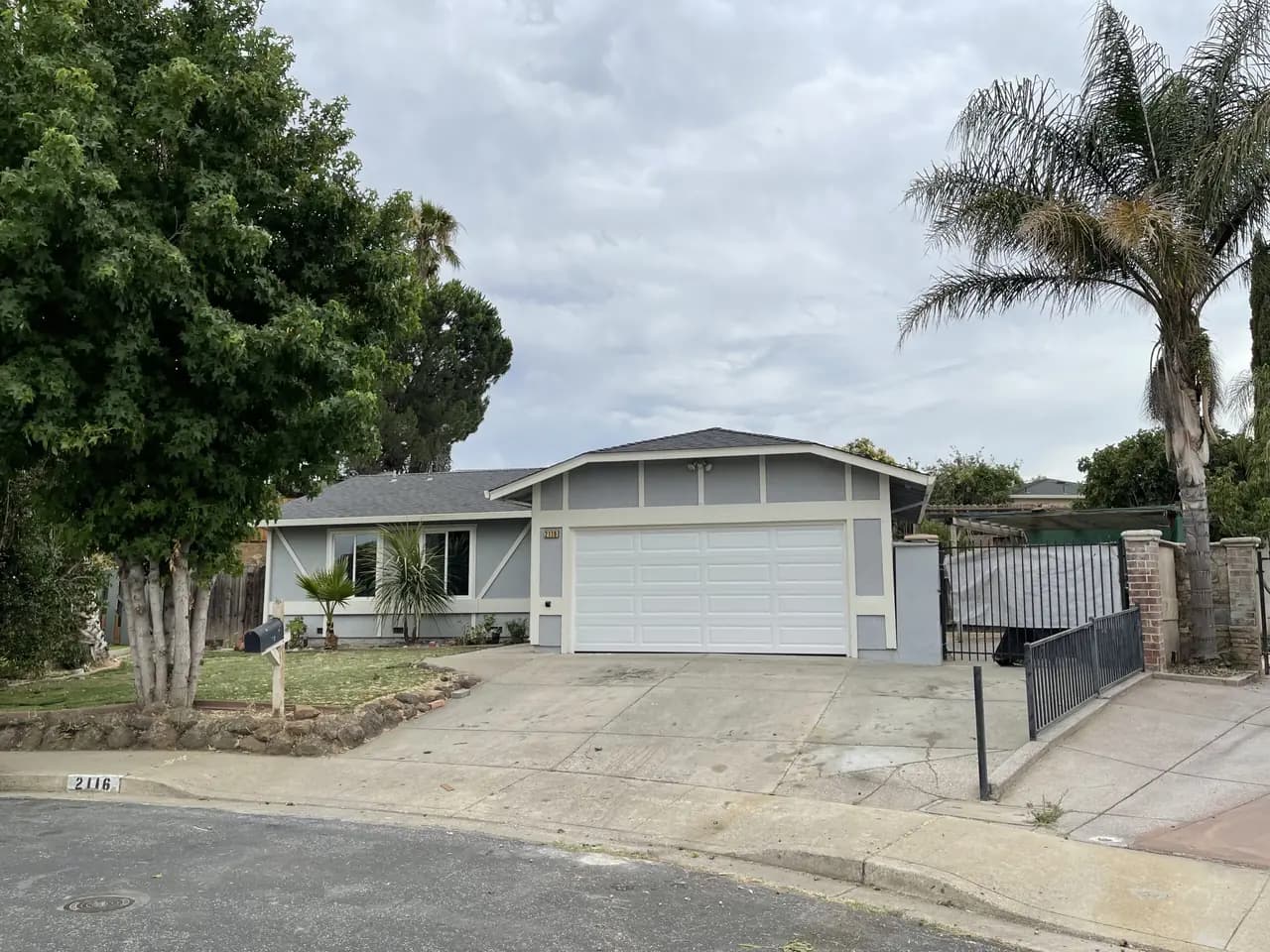 2116 Mathew Ct, photo 1