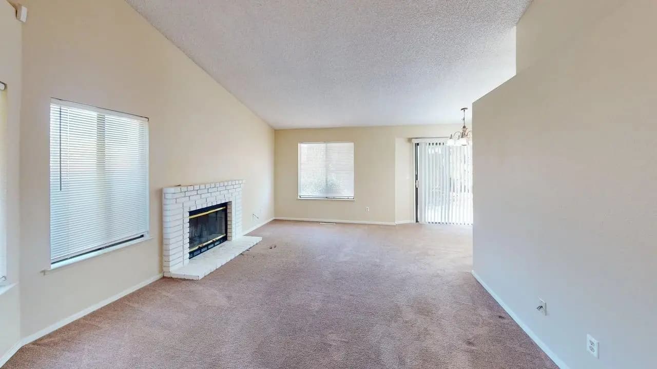 2825 Cashew St, photo 3