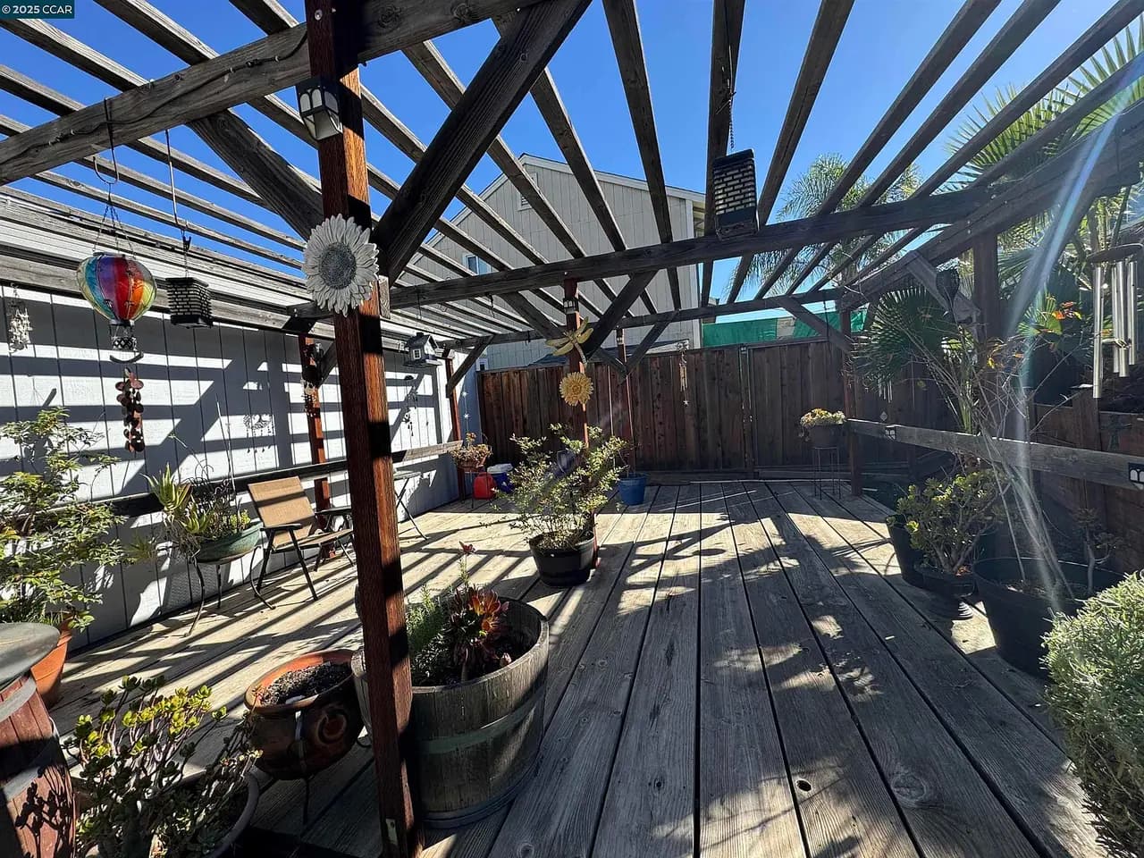 837 Oakwood Way, photo 2