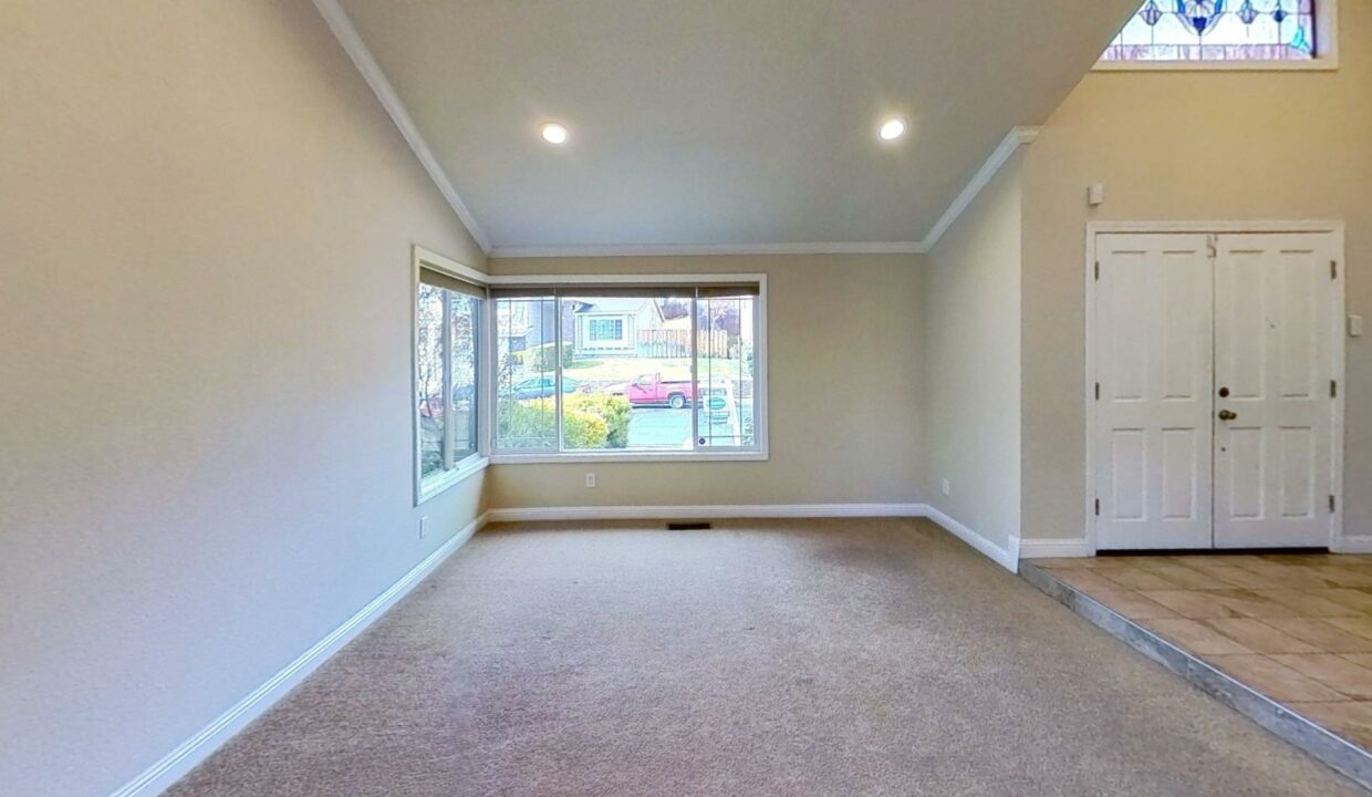 3910-Alta-Vista-Cir-Living-Room